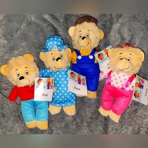 New Berenstain Bears Plush Characters